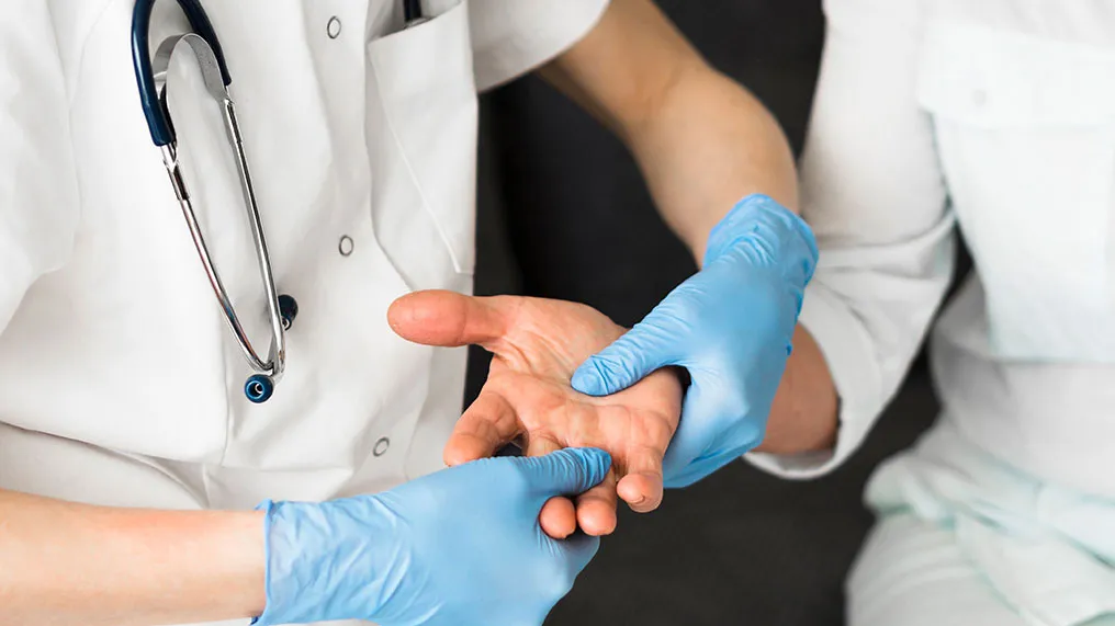 کلینیک روماتولوژی